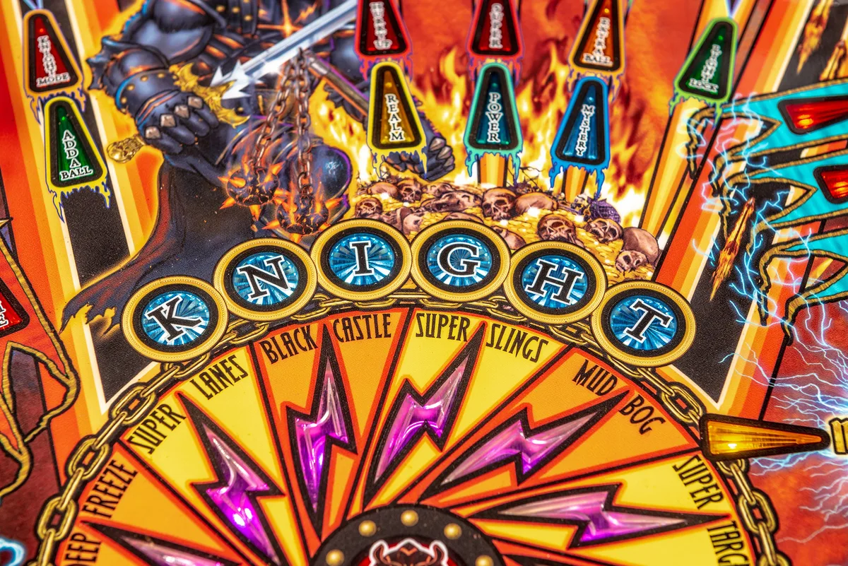 Monster Battle Modes op de Stern Black Knight flipperkast