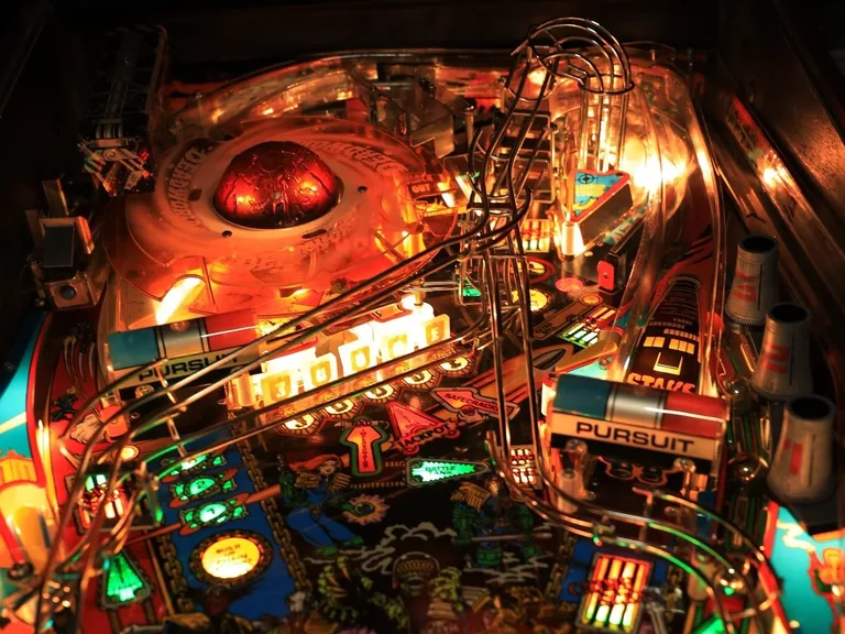 Deadworld Multiball op de Bally Judge Dredd flipperkast