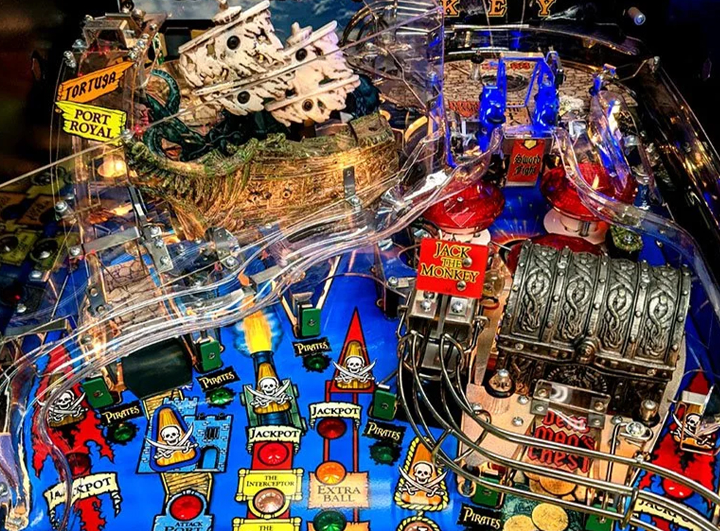 Het gevecht met de Kraken en Davy Jones op de Stern Pirates of the Caribbean flipperkast