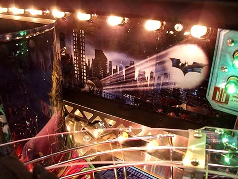 Gotham City op de Stern Pinball Batman The Dark Knight flipperkast
