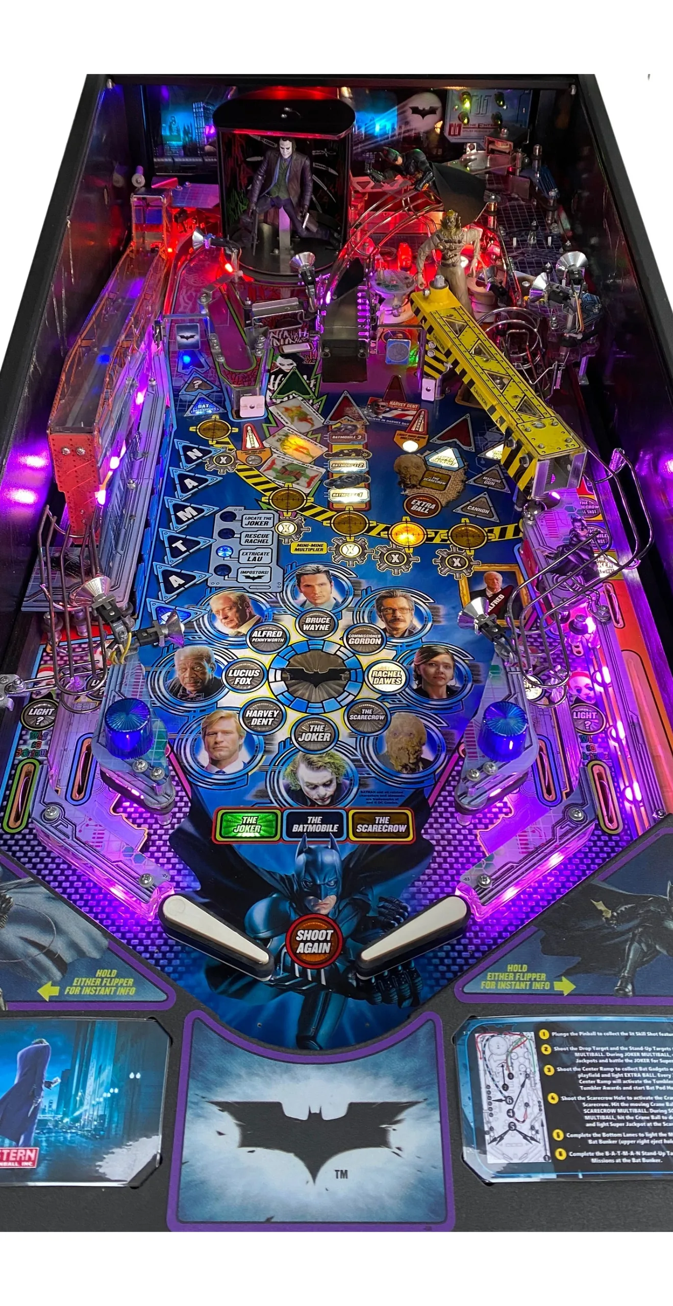 Bovenaanzicht van het Stern Pinball Batman The Dark Knight speelveld