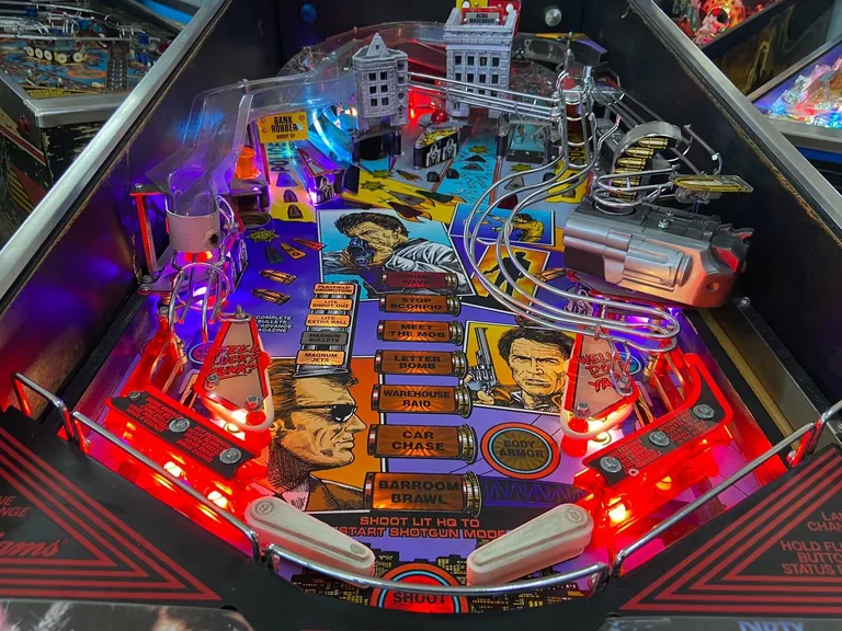 Multiball op de Williams Dirty Harry flipperkast