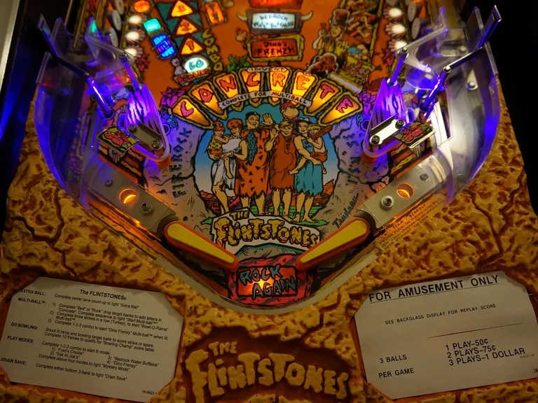 De steengroeve op de Williams The Flintstones flipperkast