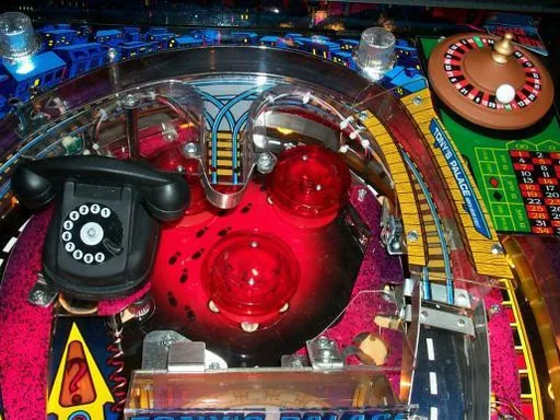 Costume Ball op de Bally Who Dunnit flipperkast
